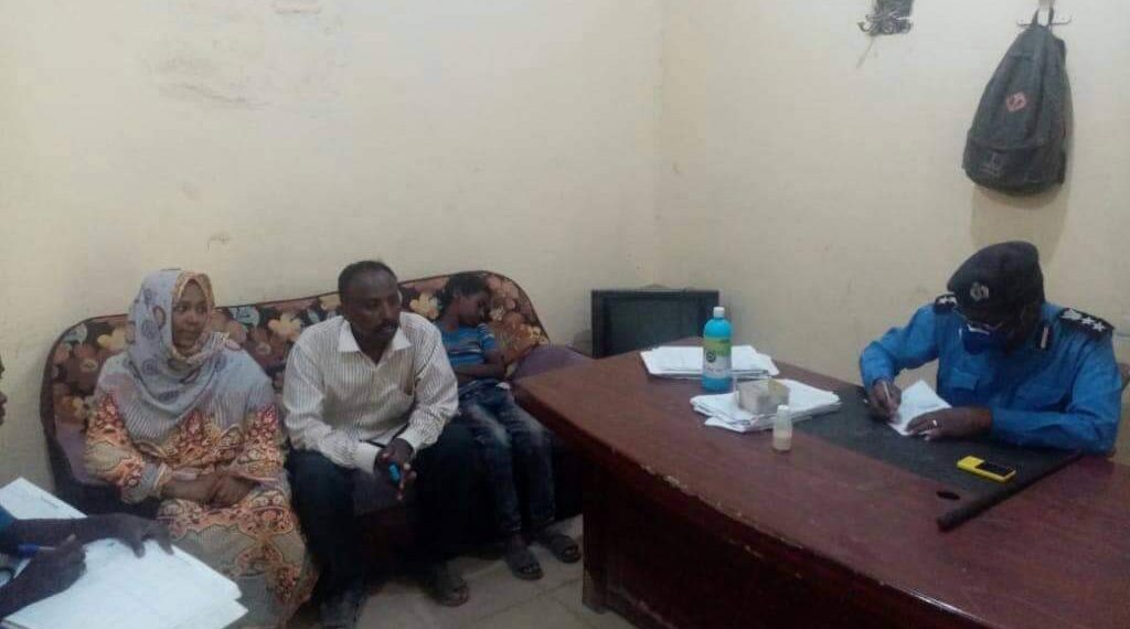 شرطة الكلاكلة جنوب تستدعي سيدة زعمت إيجاد علاج الكورونا