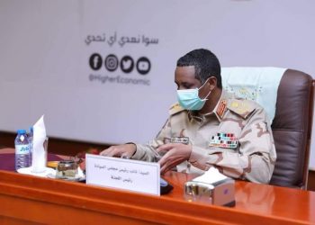 «حميدتي» يبشر بانخفاض الدولار ويتوعد المتلاعبين بالاقتصاد