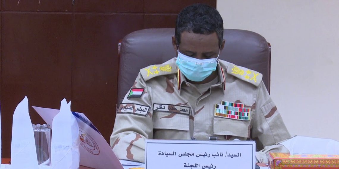 خبراء : تغيير المنظومة الأمنية بالمطار والمعابر يحد من التهريب