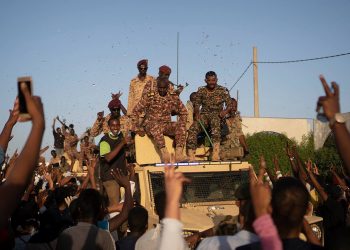 خبيروحلل سياسي : يشيد بالدور الكبير الذي لعبته الاجهزة الامنية في تامين مليونية 30 يونيو