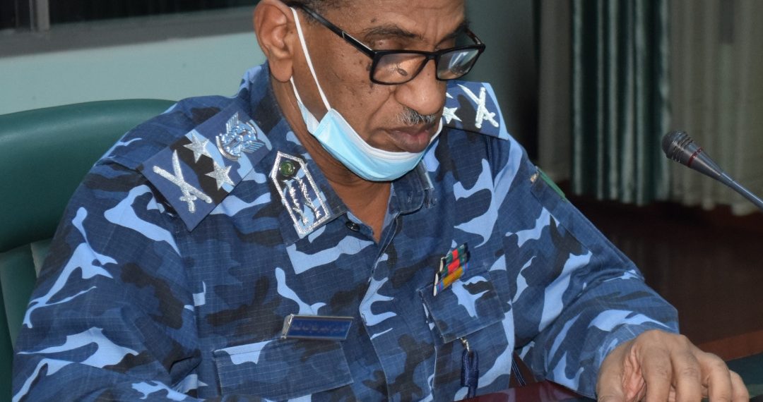 وزير الداخلية يشرف ورشة حماية المدنيين بولايات دارفور