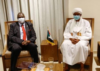 حميدتي يبحث مع رياك مشار سير متابعة تنفيذ إتفاق سلام جنوب السودان