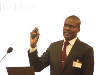 وزير العدل يسحب قانونا من مجلس الوزراء … واستمرار صراعات المؤسسات داخل الدولة