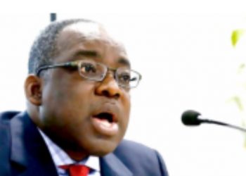 لجنة إزالة التمكين في “مرمى نيران” الخبير المستقل