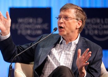 يا عالم ترقب 2021 … بيل غيتس يبشّر ثانية