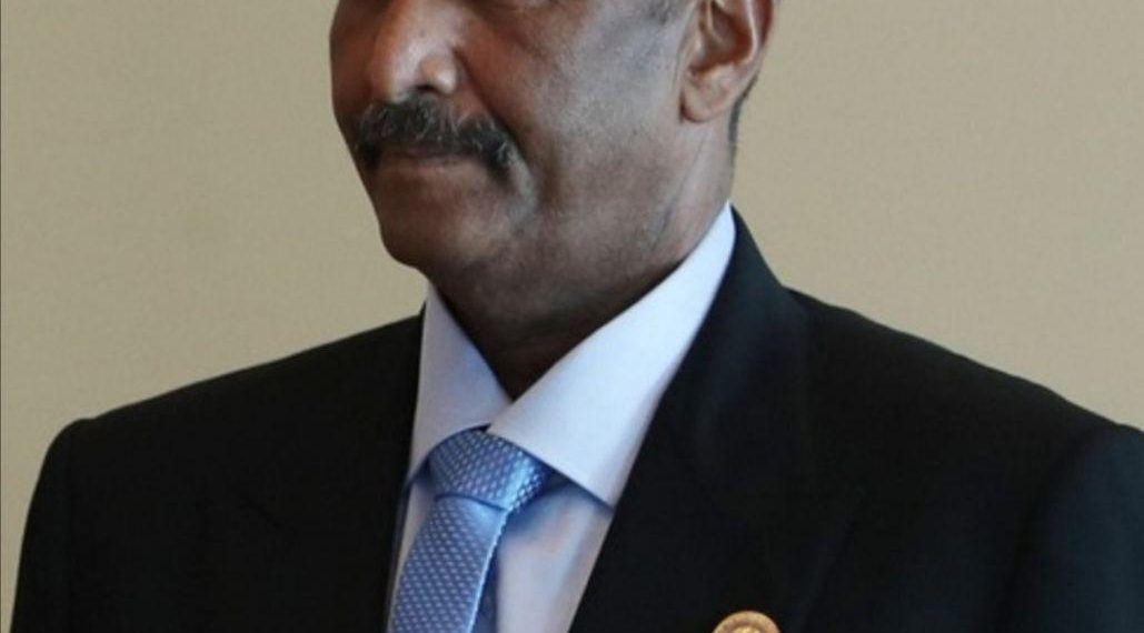 البرهان يتوجه إلى دولة الإمارات العربية المتحدة