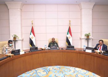 البرهان  يتراس إجتماع المجلس الأعلى للسلام