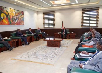 رئيس الوزراء السوداني : يُثمن جهود الاتحاد الأفريقي والأمم المتحدة لدعم السلام
