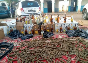 ضبط كمية من الخمور والمخدرات والأموال المنهوبة بولاية جنوب دارفور