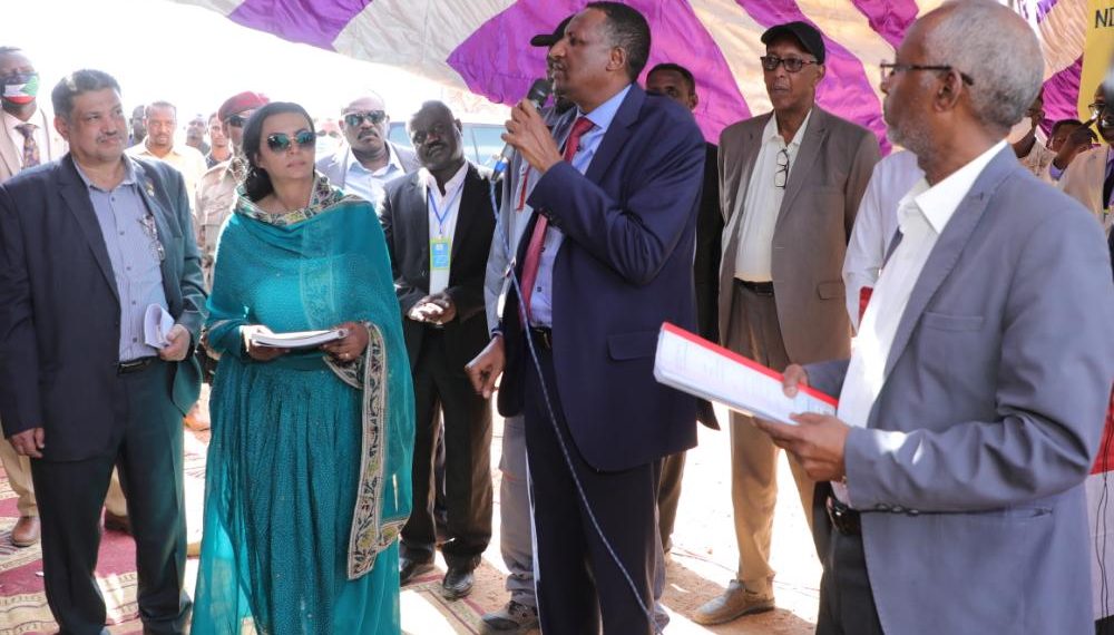 شركة “الجنيد” تسلم منجم جبل عامر لوزارتي المالية والطاقة والتعدين بحضور قائد ثاني الدعم السريع