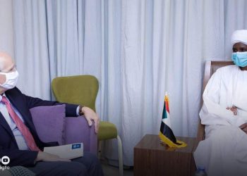 حميدتي يبشر بتلقيه وعداً أمريكيا برفع اسم السودان من قائمة الإرهاب قريباً