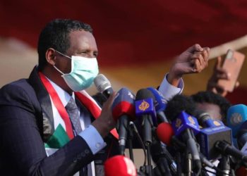 “حميدتي” بتكاتفنا ستنتصر إرادة تنفيذ إتفاق السلام