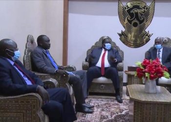 وفد الوساطة الجنوبية بقيادة المستشار توت قلواك يصل الخرطوم