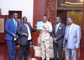 حميدتي يبحث مع فريق لجنة الوساطة الجنوبية تفاصيل تنفيذ إتفاق السلام