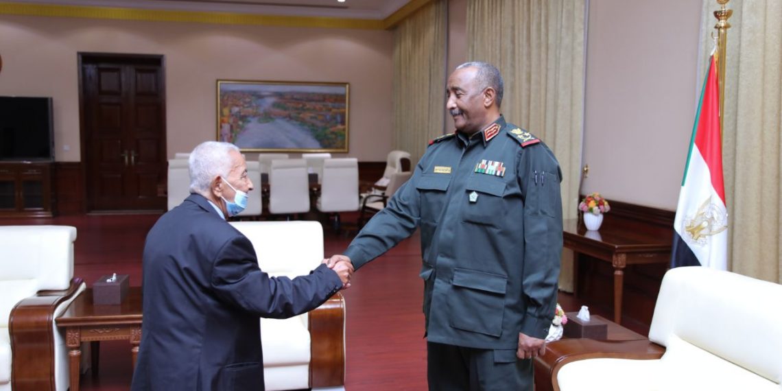 البرهان يلتقي وفد المفوضية القومية للإنتخابات