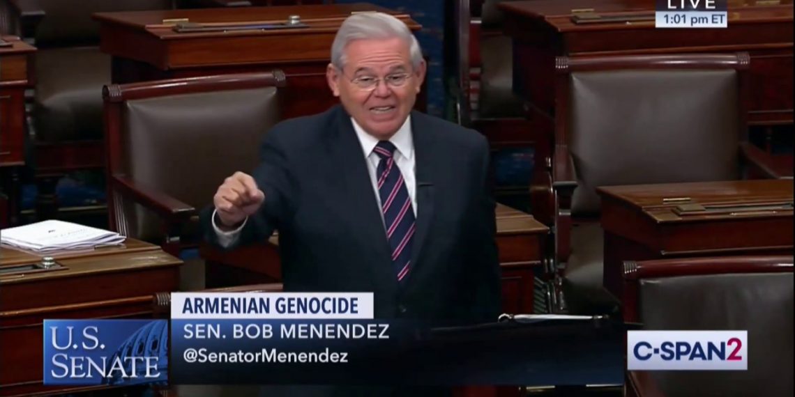 السناتور الامريكي مينينديز : لن يتم تمرير رفع اسم السودان مالم تسوي الخرطوم اوضاع اسر ضحايا 11 سبتمبر وهجمات ارهابية اخرى