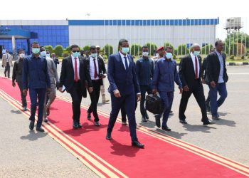 حميدتي يتوجه إلى جوبا يرافقه عدد من الوزراء