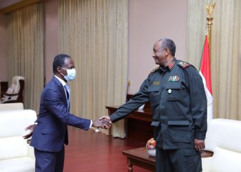 البرهان يلتقي المبعوث الخاص للأمين العام للأمم المتحدة للقرن الأفريقي