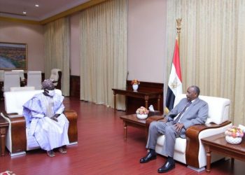 البرهان  يلتقي سفير جمهورية نيجيريا الإتحادية بالخرطوم