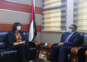وزير الخارجية السوداني : يستقبل سفيرة هولندا لدى الخرطوم
