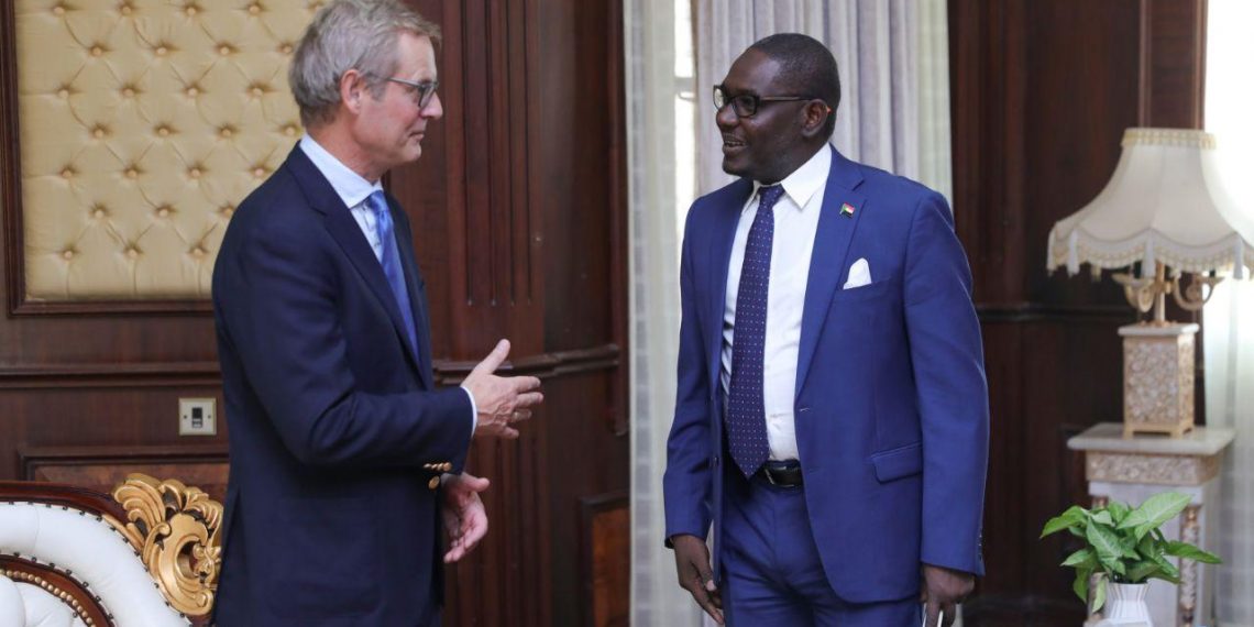 التعايشي يبحث مع المبعوث الخاص النرويجي سبل دعم ومساندة النرويج لتنفيذ إتفاق جوبا للسلام