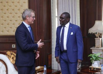 التعايشي يبحث مع المبعوث الخاص النرويجي سبل دعم ومساندة النرويج لتنفيذ إتفاق جوبا للسلام