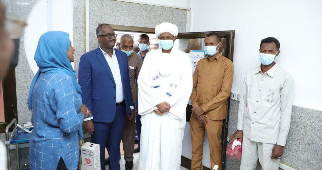 حميدتي يتفقد دار المايقوما ويتعهد بحلول جذرية لمشكلاته