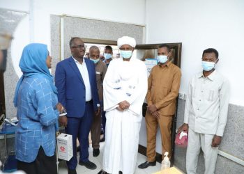 حميدتي يتفقد دار المايقوما ويتعهد بحلول جذرية لمشكلاته