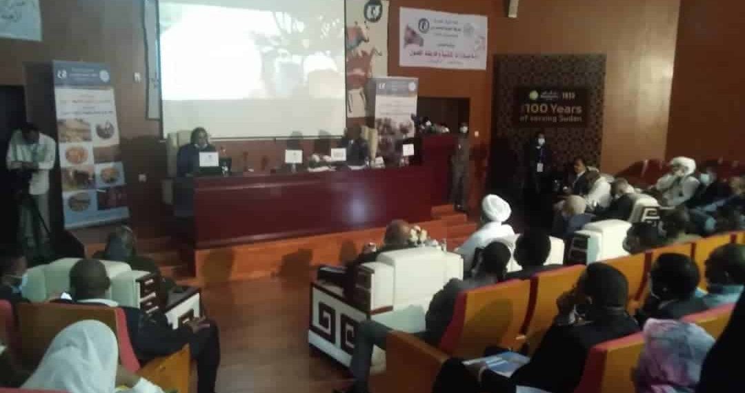 المصدرون : (فشل ) الأداء الحكومي سبب (بهدلة) الصادر