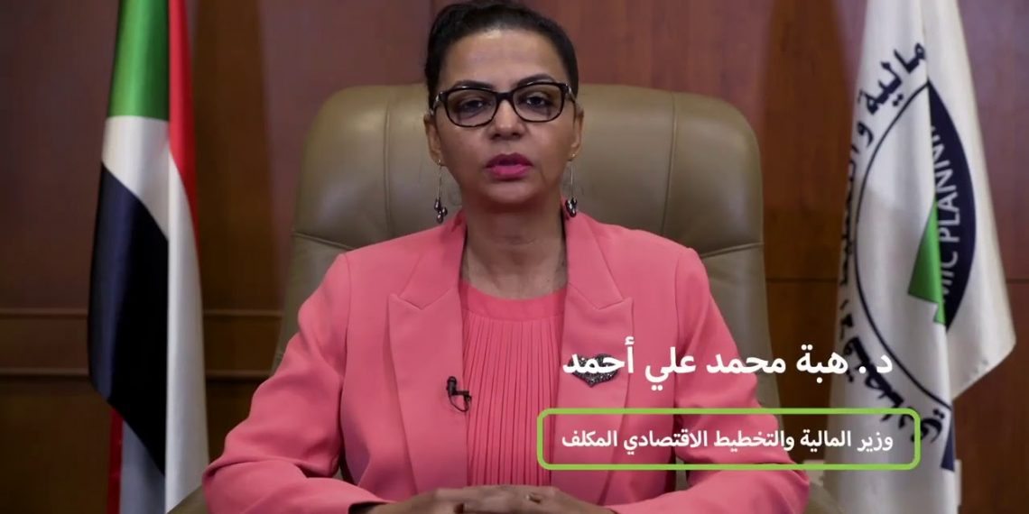 وزيرة المالية : “شغالين تلقيط” تجيب القمح، الغاز يقطع “الدولة ماشة بقدرة قادر .