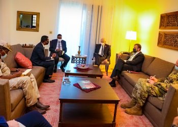 المبعوث الأمريكي للسودان يمتدح جهود (حميدتي ) في السلام