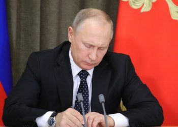 بوتين يوجه بإنشاء مركز لوجستي للبحرية الروسية في السودان قد يستوعب سفنا تحمل أجهزة طاقة نووية