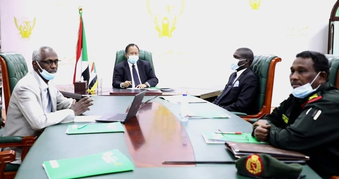 رئيس الوزراء السوداني  يترأس إجتماع اللجنة العليا لمتابعة ملف سد النهضة