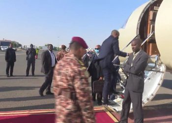 رئيس المجلس السيادي الانتقالي يغادر الى اثيوبيا