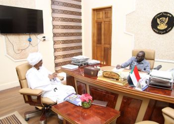 صديق تاور يلتقي رئيس إسكان طلاب شرق السودان