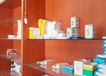 خبير : النقص الكبير في الدواء يؤكد فشل المسؤلين عن القطاع الصحي