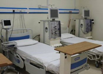 بسبب تردي الأوضاع إضراب العاملين بمركز غسيل الكلى بدنقلا