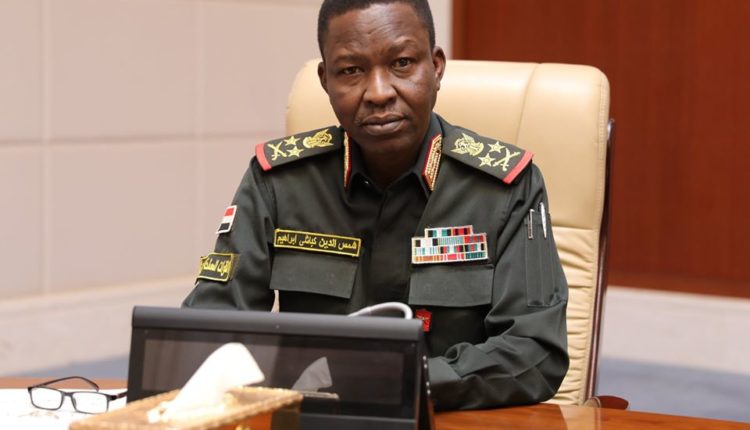 كباشي : حمدوك خارج على مؤسسات الدولة