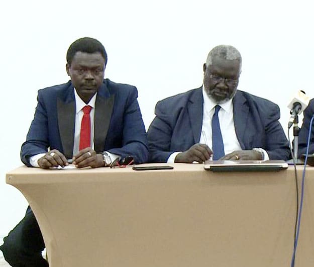 (مناوي وعقار) يؤكدان على أهمية تحقيق مصالحة وطنية مع الإسلاميين المعتدلين