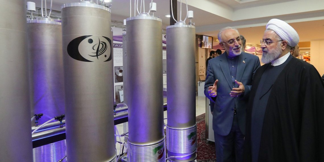قانون إيراني يهدف إلى زيادة تخصيب اليورانيوم ومنع عمليات التفتيش
