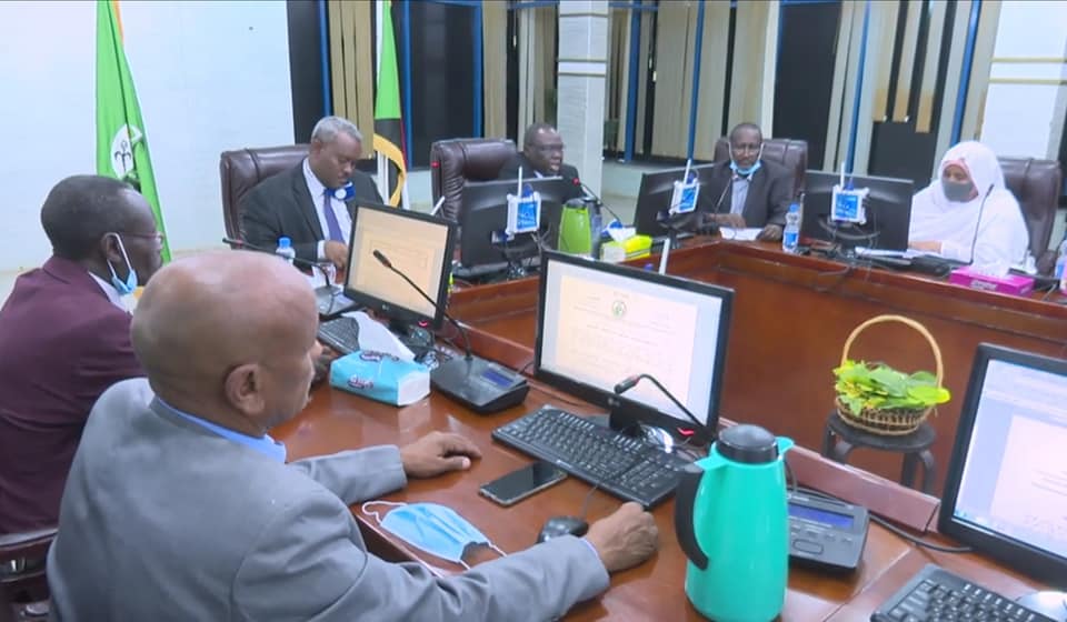 صديق تاور يزور قيادة الفرقة الثانية مشاة بالقضارف