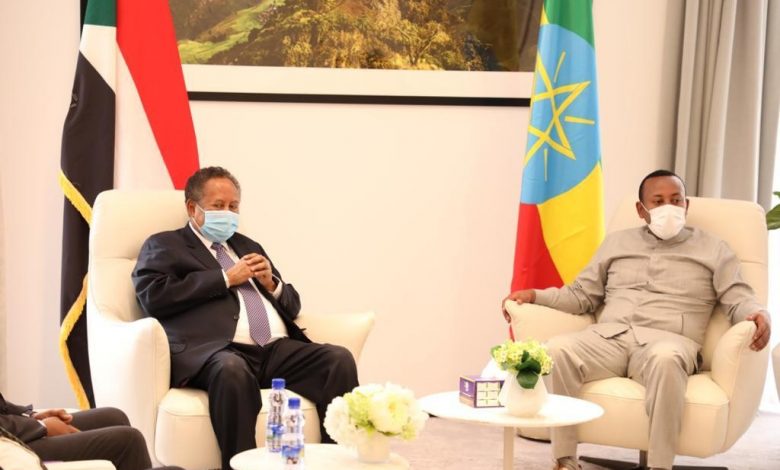 حمدوك غاضب …. يخرج من صمته … ويكشف كواليس زيارة اثيوبيا