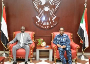 وزيرا الداخلية والدفاع يناقشان الترتيبات الأمنية لما بعد خروج اليوناميد