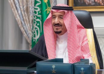 مجلس الوزراء السعودي يدعو الدول الحليفة والصديقة والمؤسسات المالية الدولية للاستجابة العاجلة لاحتياجات السودان واعفائه من الديون