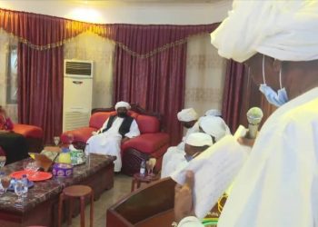 محمد الفكى يشيد بتجربة الشيخ عبدالله البدرى فى مجال التعليم