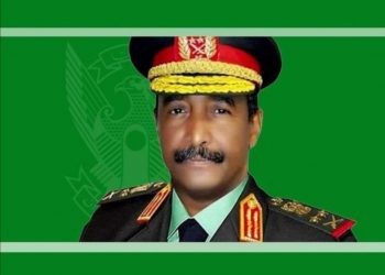 البرهان يلتقي مدير جامعة افريقيا العالمية