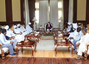 التعايشي يؤكد حرص الحكومة علي تحقيق السلام