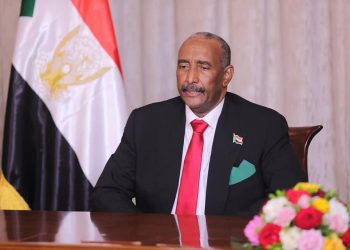 البرهان : ما يحدث في الحدود الشرقية إعادة إنتشار للقوات المسلحة داخل الأراضي السودانية
