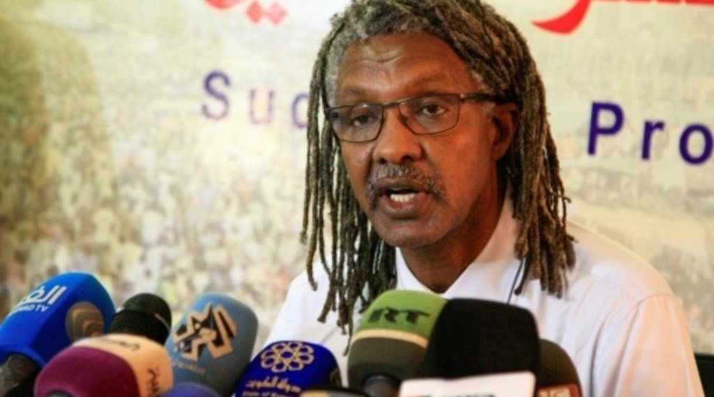 إسماعيل التاج  يتهم حمدوك بـ( الثورة المضادة ) ويكشف رسالة مجلس الوزراء  للحزب الجمهوري