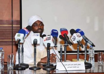 تصريح مثير لوزير الشؤون الدينية والاوقاف : “ربنا ما عاوز الناس على دين واحد”